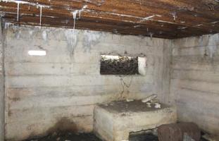 Ligne Maginot - SCHITTEFELD 5 - (Blockhaus pour canon) - Les créneaux
A gauche le créneau d'observation