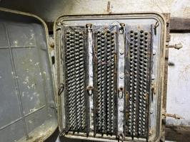 Ligne Maginot - B1 - (Chambre de coupure) - Intérieur du répartiteur téléphonique modernisés:  les connexions