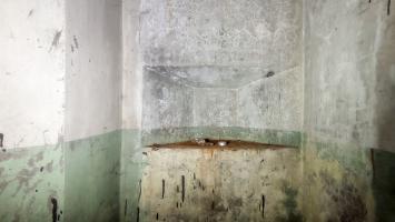 Ligne Maginot - FROHMUHL (PC DU QUARTIER KAPELLENHOF - II/153° RIF) - (Abri) - Insertions murales pour lampes triangulaires