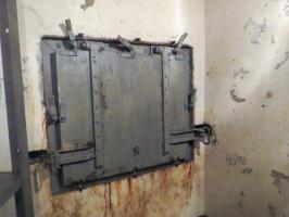 Ligne Maginot - SAINT ROCH (SHR) - (Ouvrage d'artillerie) - Bloc 4
Réceptacle à douilles à l'étage inférieur du bloc