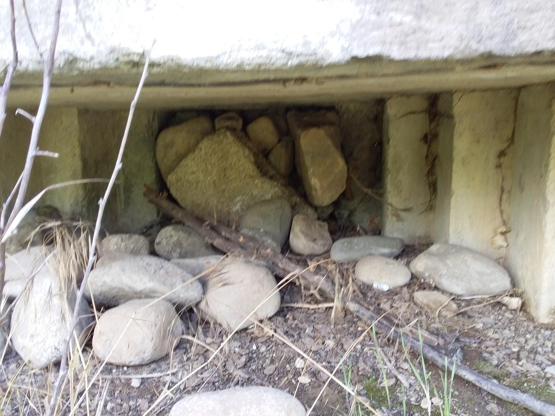 Ligne Maginot - BENNWIHR EST - (Blockhaus pour arme infanterie) - Deuxième créneau coté nord bouché - Joel Muntzinger