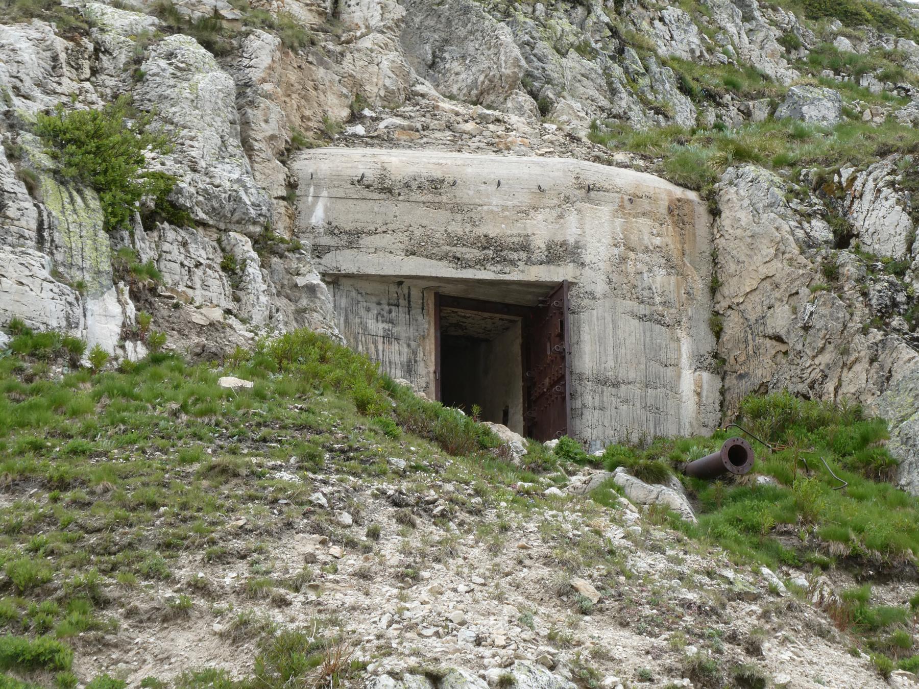 Ligne Maginot - LES ROCHILLES - (Ouvrage d'infanterie) - Issue de secours