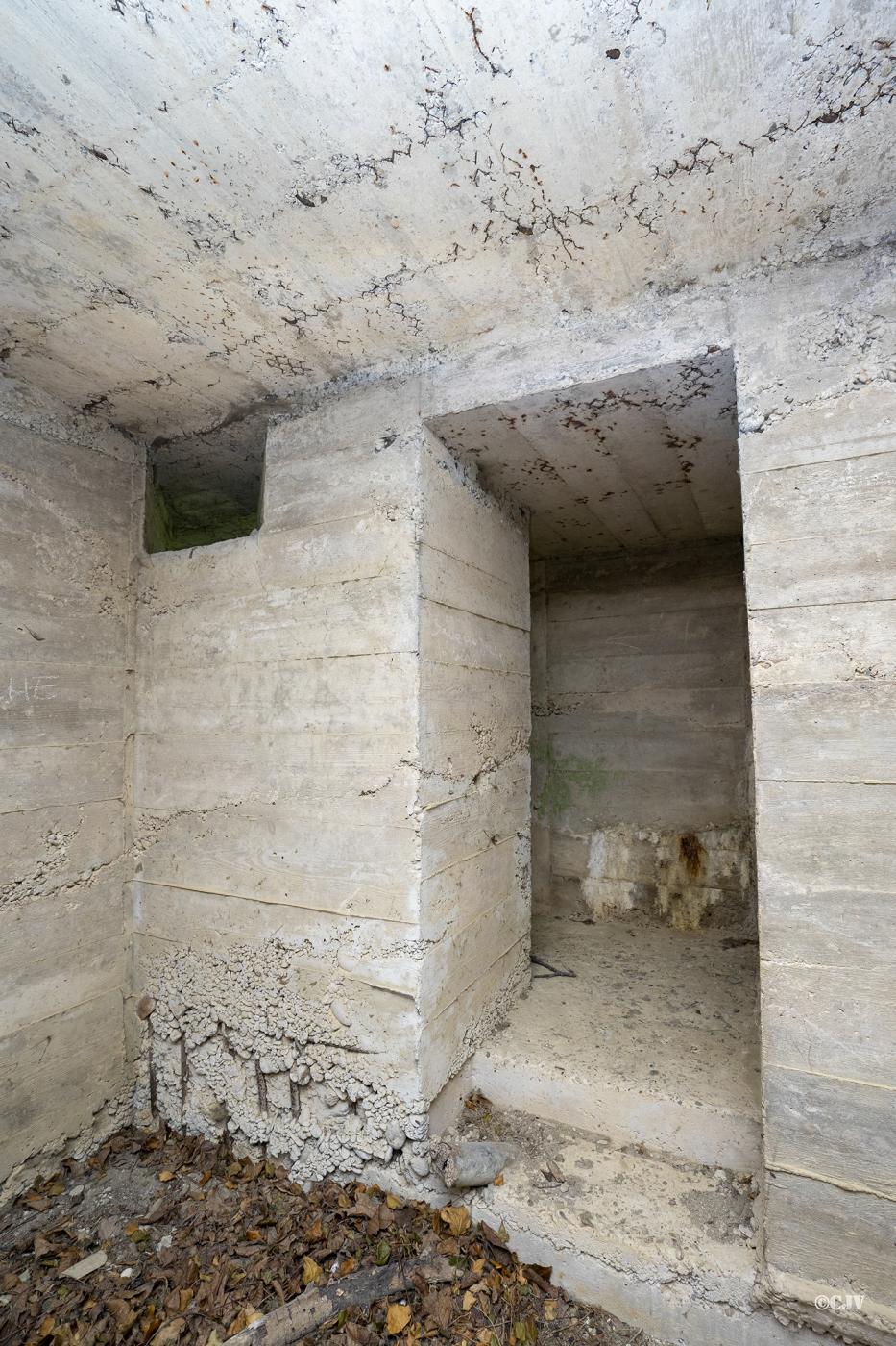 Ligne Maginot - NEUSCHOLLEN EST - (Casemate d'infanterie - Simple) - Vers la caponnière