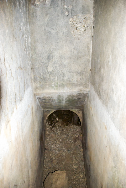 Ligne Maginot - FERME DE HEILIGENBRONN - (153° RIF - 59° RAMF) - (PC de Sous-Secteur) - Accès à un abri souterrain non terminé