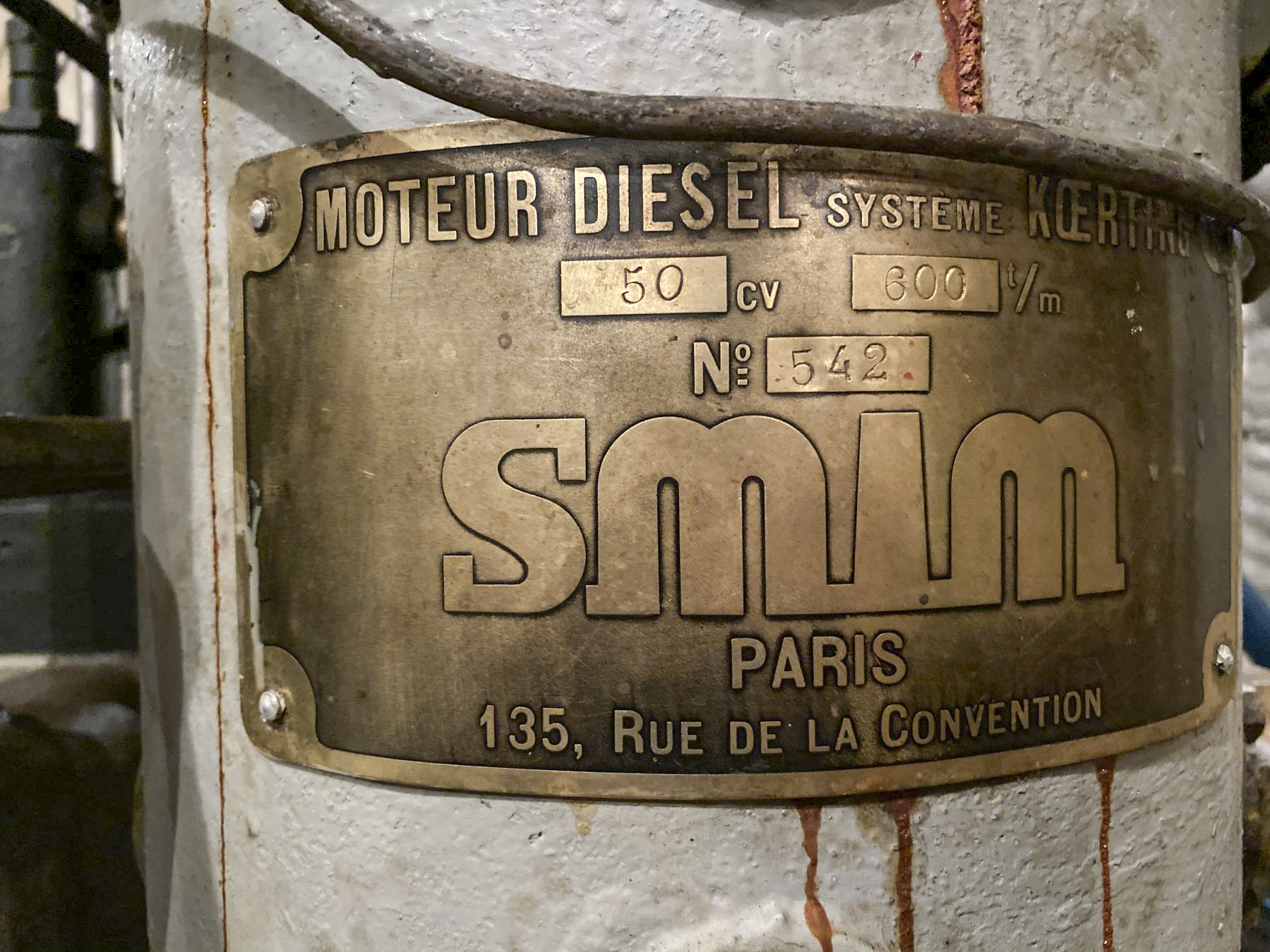 Ligne Maginot - SAINT ROCH (SHR) - (Ouvrage d'artillerie) - L'usine électrique 
Moteurs SMIM 2SR19
Plaque d'identification constructeur