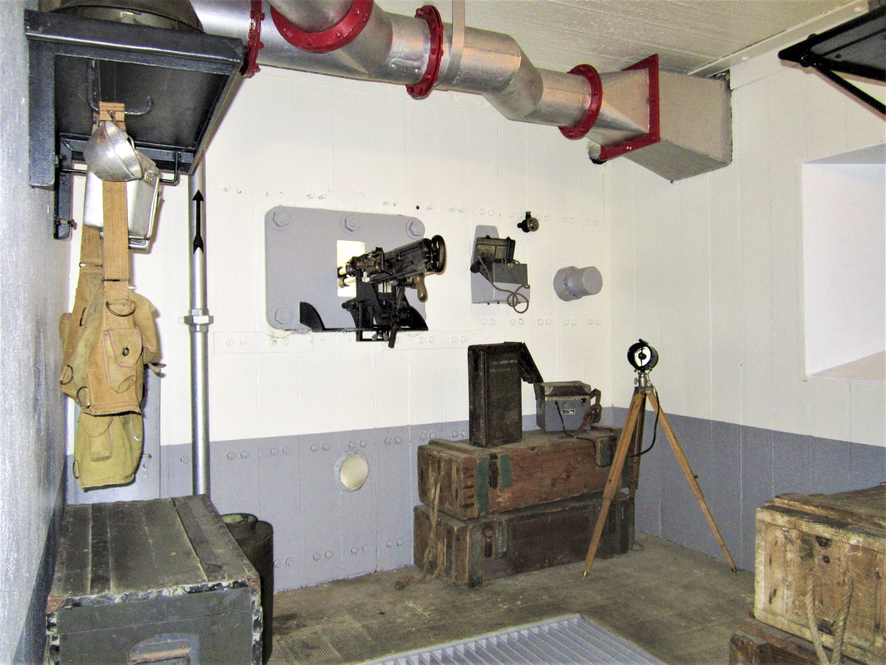 Ligne Maginot - 86 - ASCHENBACH - (Casemate d'infanterie - double) - Chambre de tir mitrailleuse Sud-Ouest