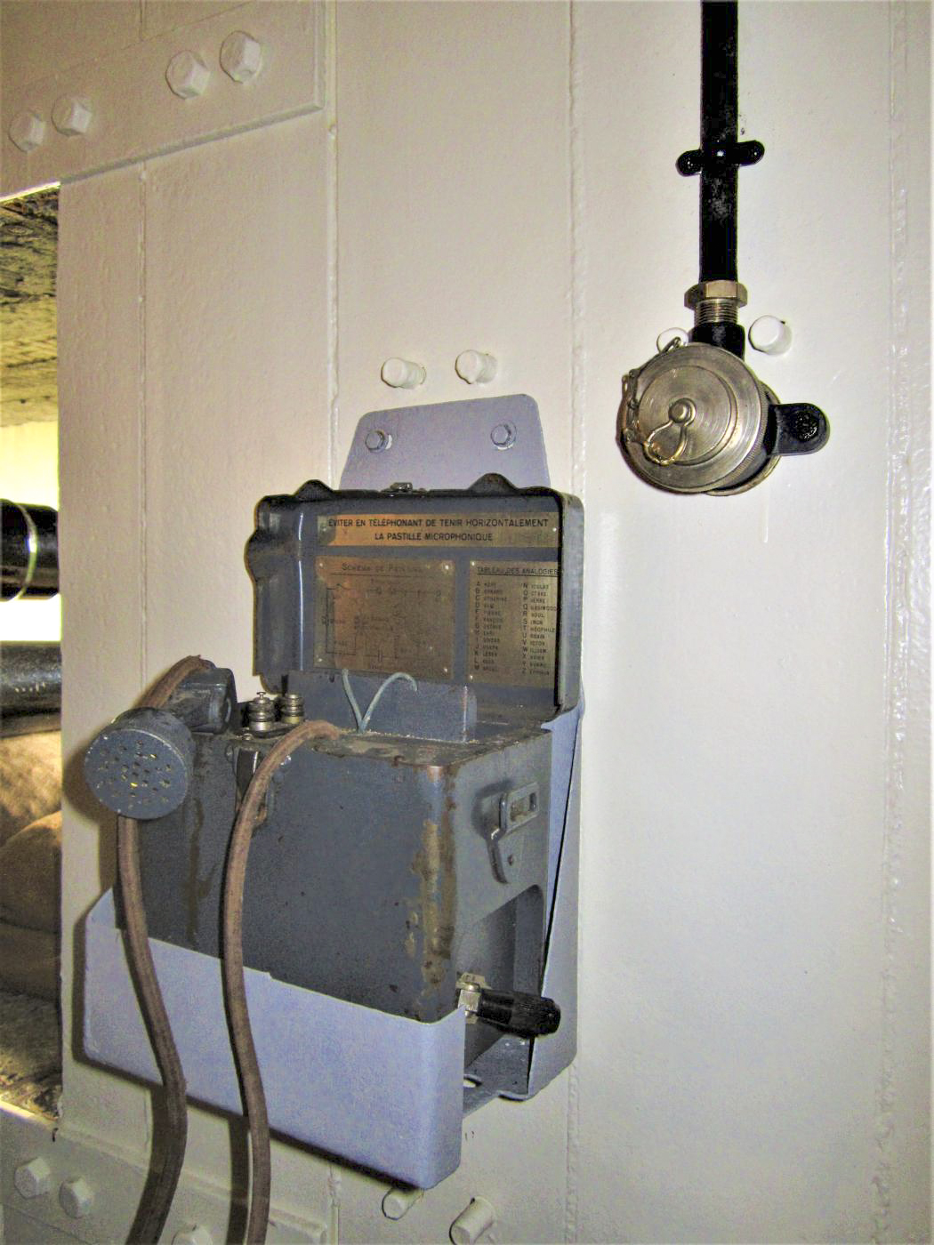 Ligne Maginot - 86 - ASCHENBACH - (Casemate d'infanterie - double) - Téléphone