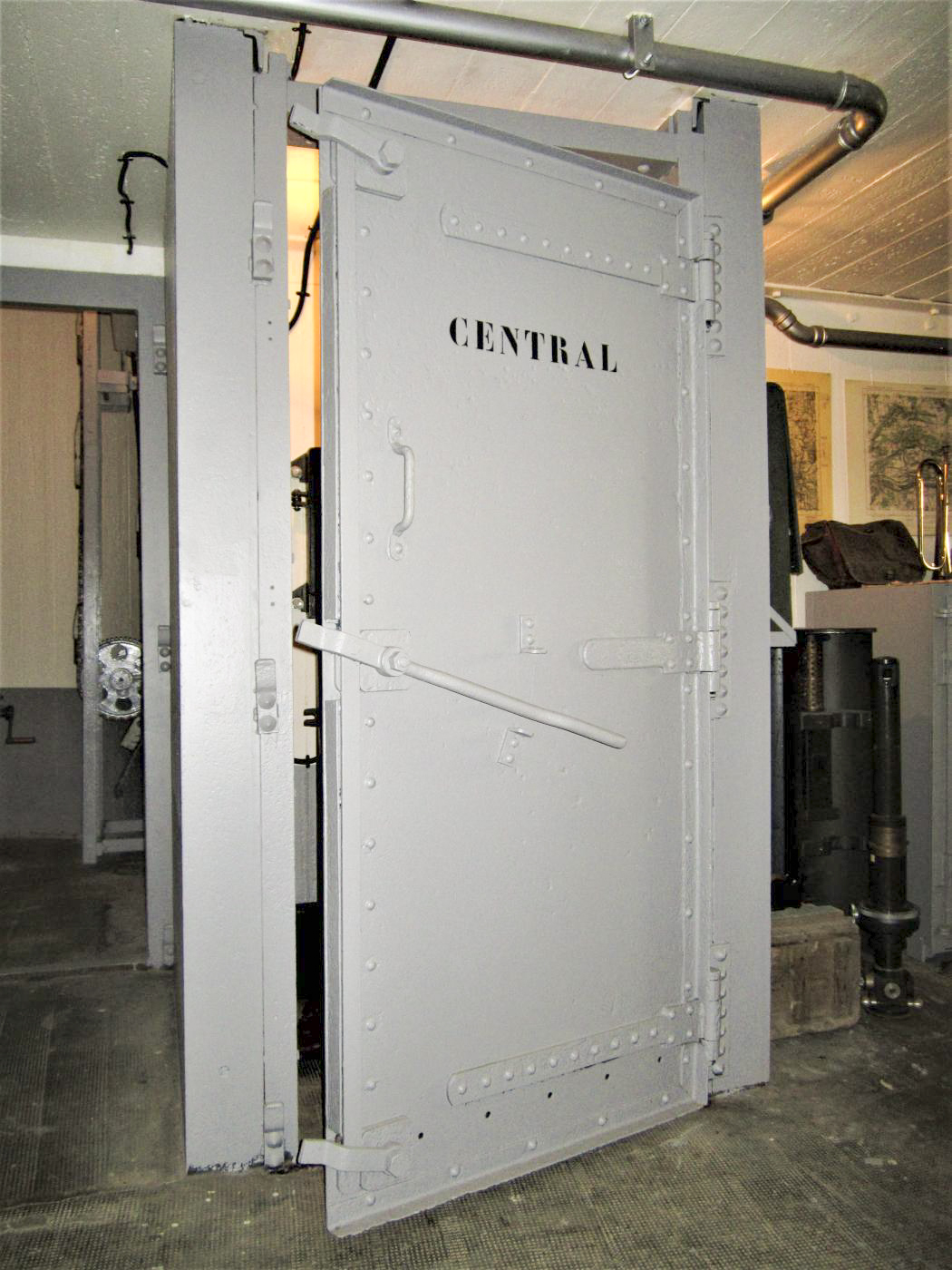 Ligne Maginot - 86 - ASCHENBACH - (Casemate d'infanterie - double) - Porte étanche du central téléphonique