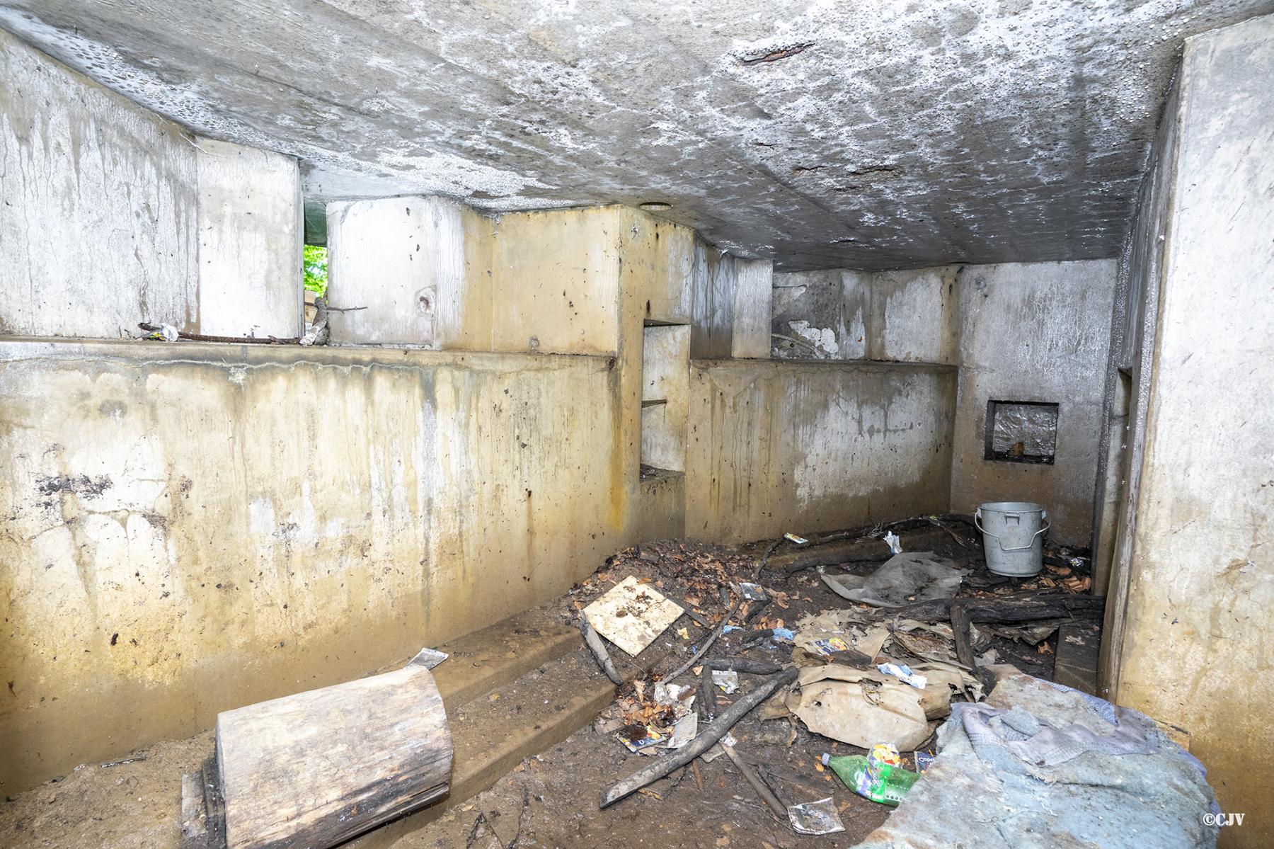 Ligne Maginot - BUCHWALD NORD - (Blockhaus pour arme infanterie) - L'intérieur - Lia VERMEULEN