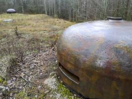 Ligne Maginot - SIMSERHOF - (Ouvrage d'artillerie) - Bloc 5
Cloche VDP dont le camouflage ressort à l'humidité.
