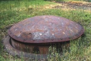Ligne Maginot - SIMSERHOF - (Ouvrage d'artillerie) - Bloc 7
Tourelle lance bombes 135mm