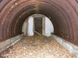 Ligne Maginot - SIERSTHAL 2 - (PC) - L'alvéole
Au fond le puits donnant sur la sortie supérieure