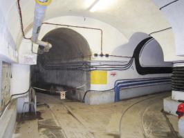 Ligne Maginot - FOUR A CHAUX - FAC - (Ouvrage d'artillerie) - A gauche galerie vers les blocs 1, 6, 5
A droite galerie vers les blocs 2, 3, 4