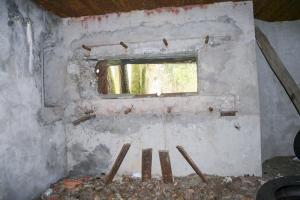 Ligne Maginot - NEUBACH 1 (AVANT POSTE) - (Blockhaus pour canon) - Les restes de la crinoline du canon de 47mm mle 1902