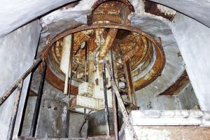 Ligne Maginot - HAUT POIRIER - (Ouvrage d'infanterie) - Bloc 2
Étage intermédiaire de la tourelle pour 2 AM