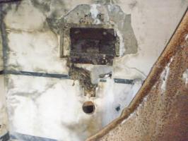 Ligne Maginot - A17 - MAULDE SUD OUEST DROITE (2) - (Casemate d'infanterie) - Créneau pour FM