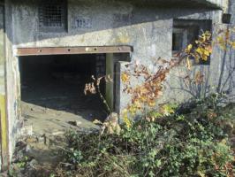 Ligne Maginot - A26 - CHATEAU L'ABBAYE - (Casemate d'infanterie - double) - Entrée du blockhaus.