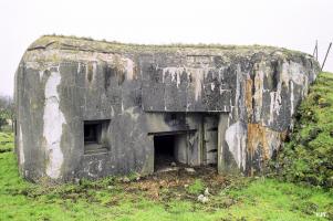 Ligne Maginot - A30 - BRUILLE NORD - (Casemate d'infanterie) - Les entrées et créneau pour FM