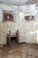 Ligne Maginot - RODEMACK (POSTE AVANCé GRM) - (Poste GRM - Maison Forte) - Le dispositif de mise à feu est visible au sol sous les créneaux