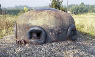 Ligne Maginot - CIMETIERE D'ESCAUPONT EST - C12 - (Casemate d'infanterie) - 
