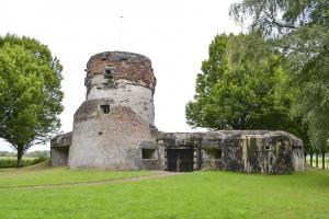 Ligne Maginot - B415 - TOUR DU MOULIN - (Blockhaus pour canon) - 
