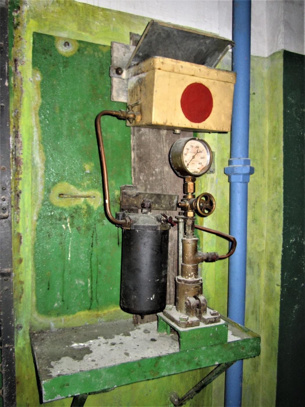 Ligne Maginot - SAINT GOBAIN - (Ouvrage d'infanterie) - L'atelier du Génie
Dispositif de test et de réglage des injecteurs