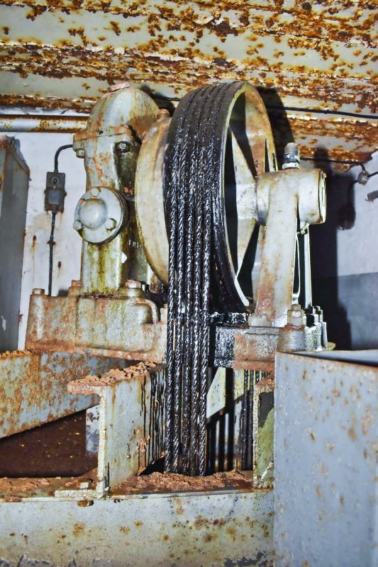 Ligne Maginot - SIMSERHOF - (Ouvrage d'artillerie) - Bloc 3
Treuil