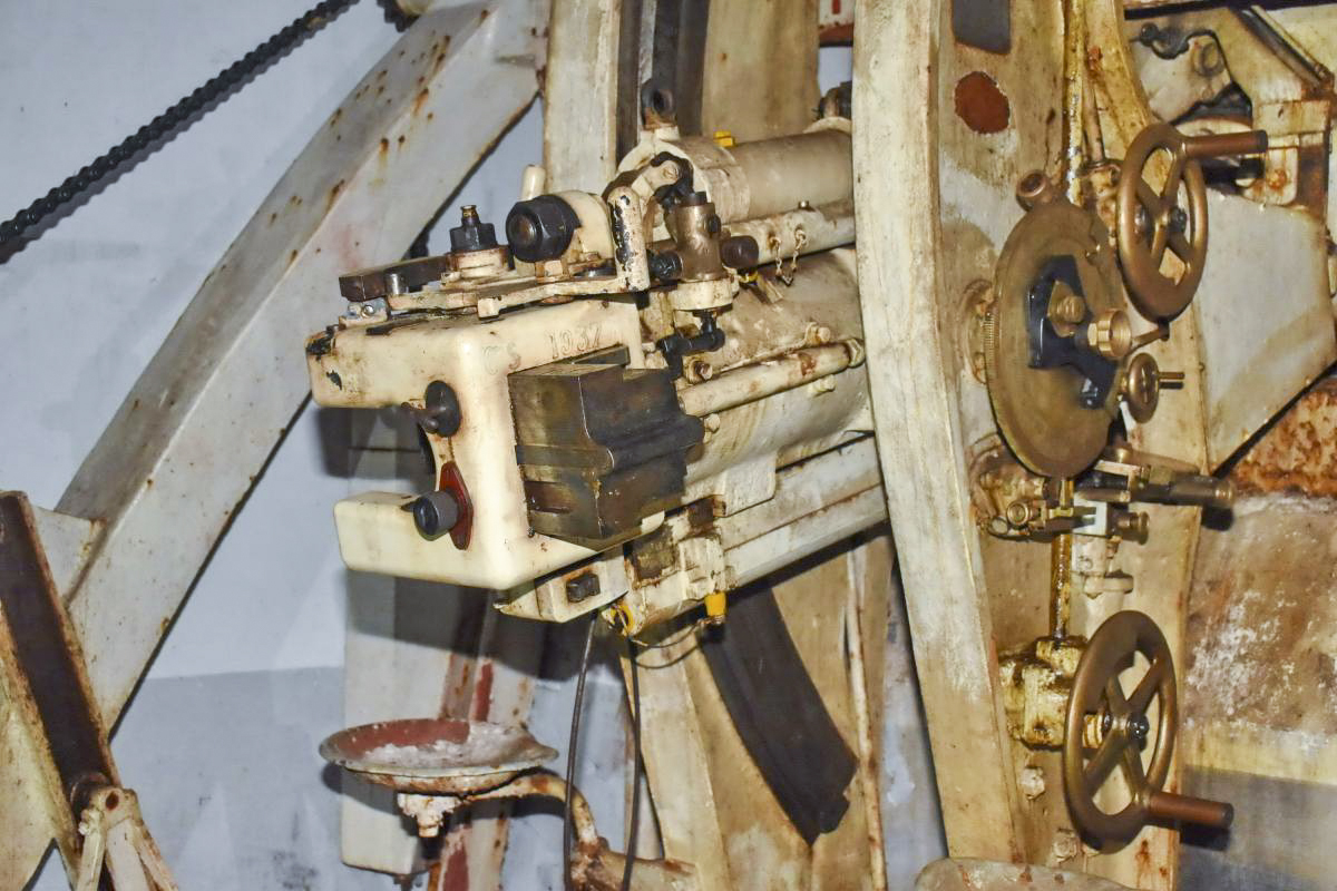 Ligne Maginot - SIMSERHOF - (Ouvrage d'artillerie) - Bloc 6
Culasse du canon obusier 75/32