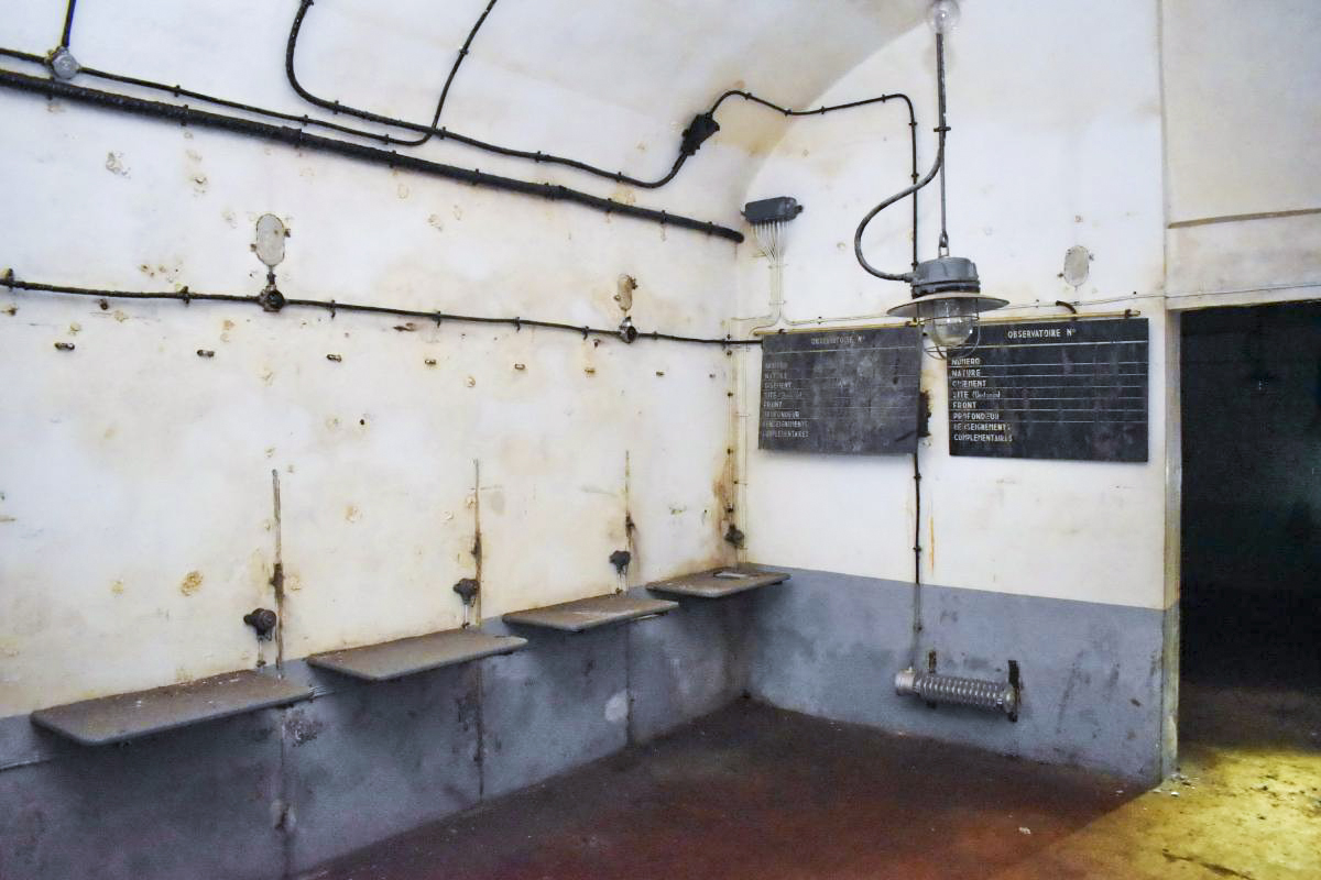 Ligne Maginot - SIMSERHOF - (Ouvrage d'artillerie) - PC
Salle des communications