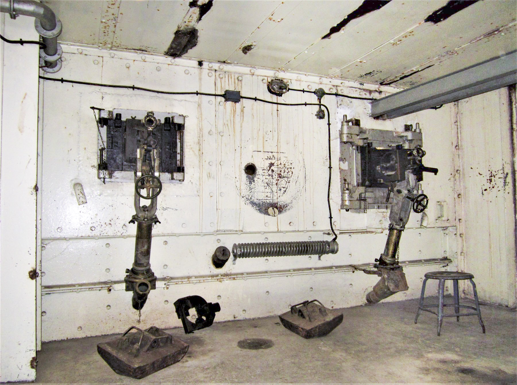 Ligne Maginot - SAINT GOBAIN - (Ouvrage d'infanterie) - Bloc 2
Chambre de tir JM/AC 47