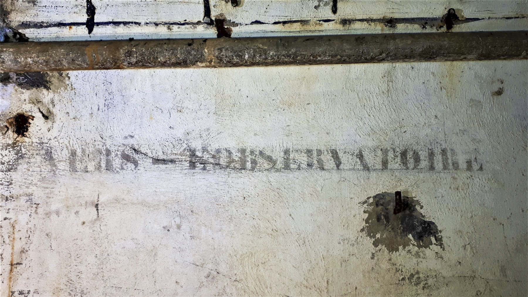 Ligne Maginot - FREUDENBERG - (Observatoire d'artillerie) - Inscription 'vers l'observatoire'