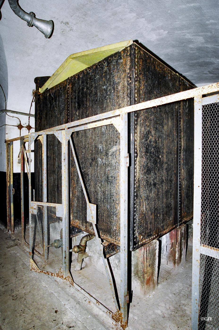 Ligne Maginot - FREUDENBERG (QUARTIER SCHIESSECK - I/37° RIF) - (Abri) - Réservoir de stockage - Lia VERMEULEN