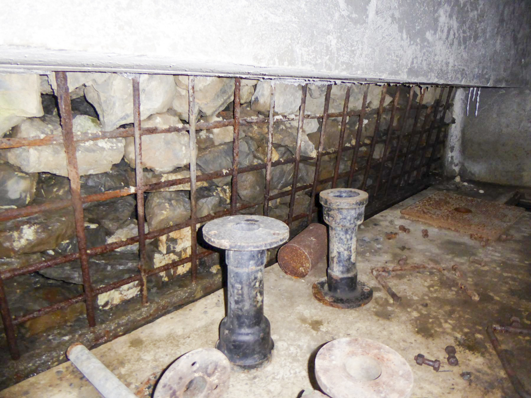 Ligne Maginot - COL DE RESTEFOND (STATION DE CAPTAGE ET POMPAGE D'EAU) - (Divers) - 