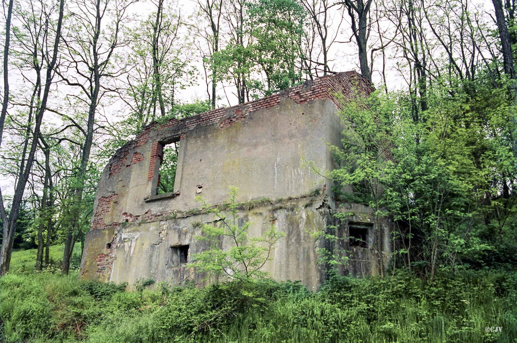 Ligne Maginot - LIEDERSCHIEDT - MAISON FORTE - (Poste GRM - Maison Forte) - Vue extérieur