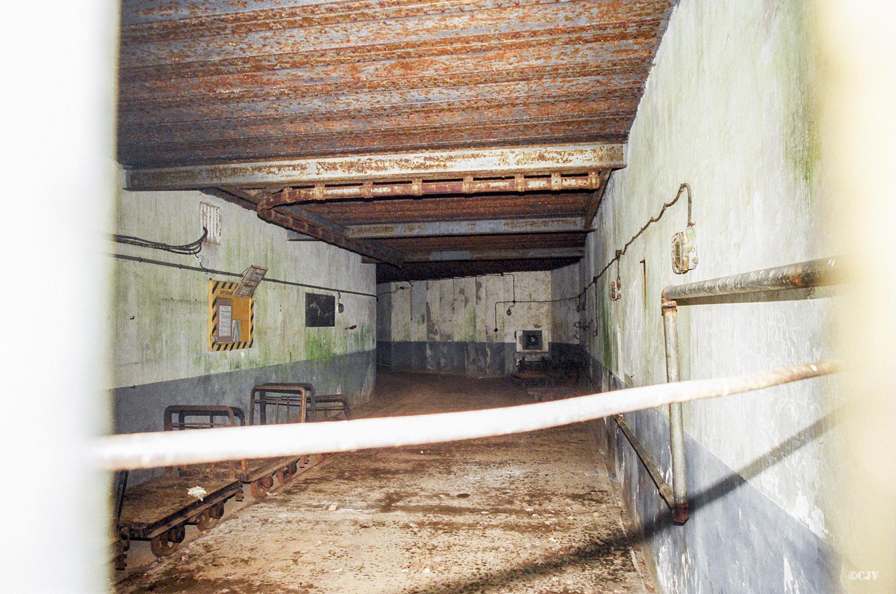 Ligne Maginot - OTTERBIEL - (Ouvrage d'artillerie) - Entrée mixte
Hall de décharge