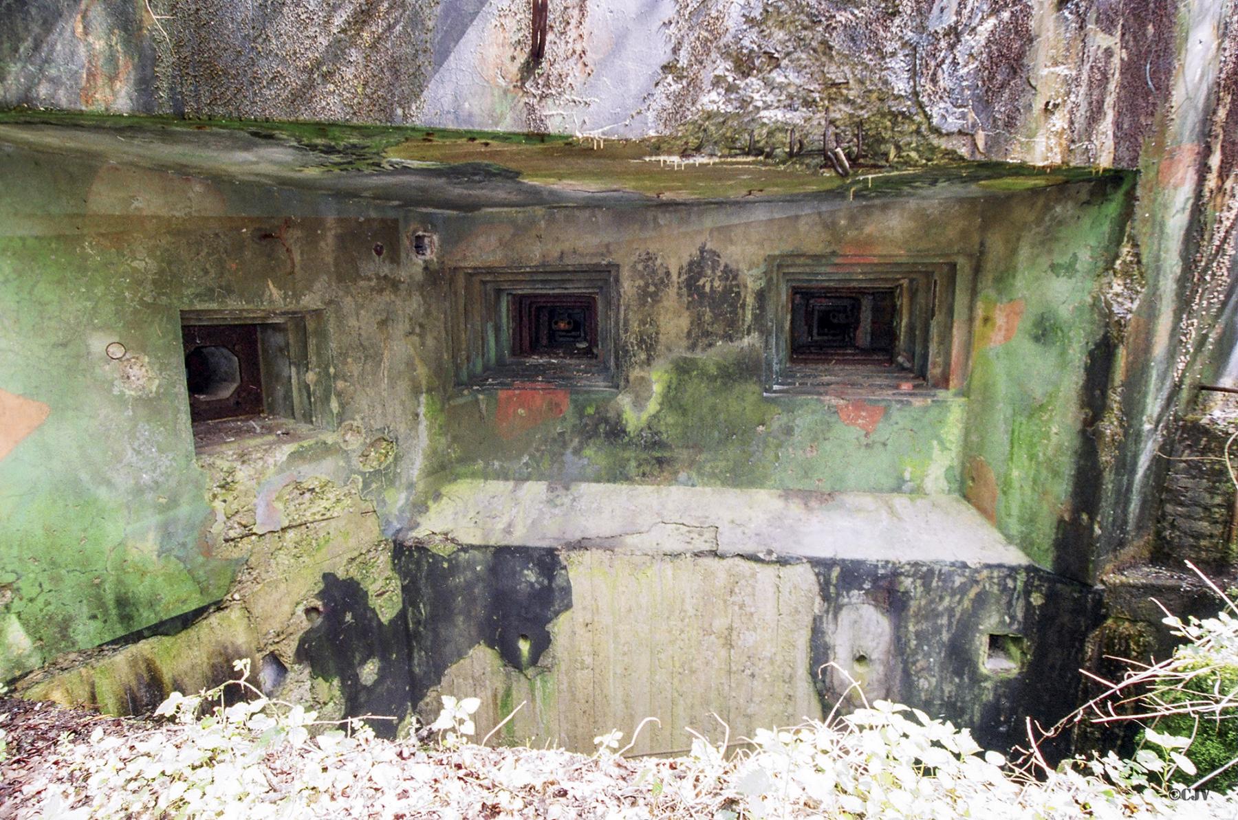 Ligne Maginot - OTTERBIEL - (Ouvrage d'artillerie) - Bloc 2