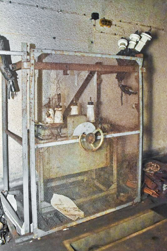 Ligne Maginot - HAUT POIRIER - (Ouvrage d'infanterie) - Sectionneur de l'alimentation haute tension (réseau extérieur)