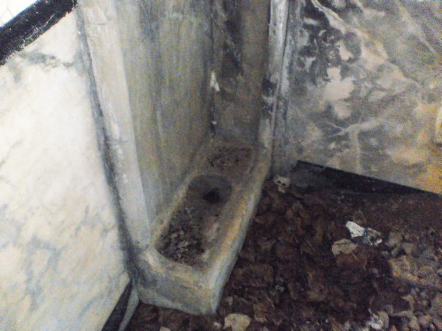 Ligne Maginot - A17 - MAULDE SUD OUEST DROITE (2) - (Casemate d'infanterie) - Urinoir