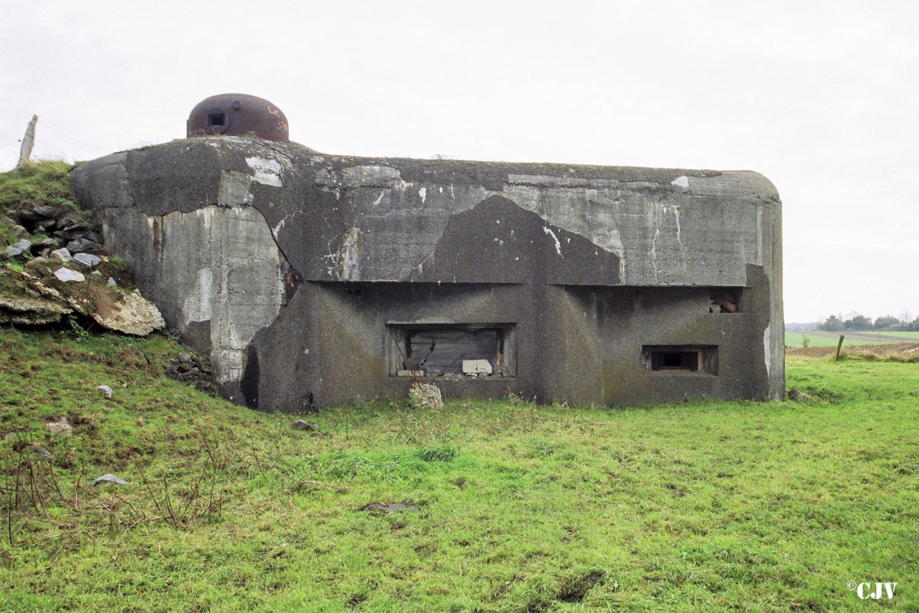 Ligne Maginot - A22 - TRINQUETTE - (Casemate d'infanterie) - 