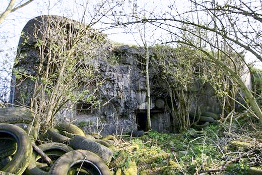 Ligne Maginot - A28 - LONG BUHOT - (Casemate d'infanterie) - 