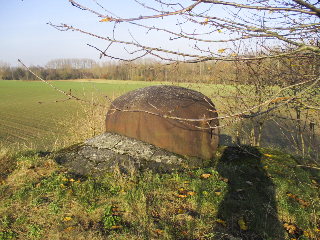 Ligne Maginot - A28 - LONG BUHOT - (Casemate d'infanterie) - Cloche GFM B