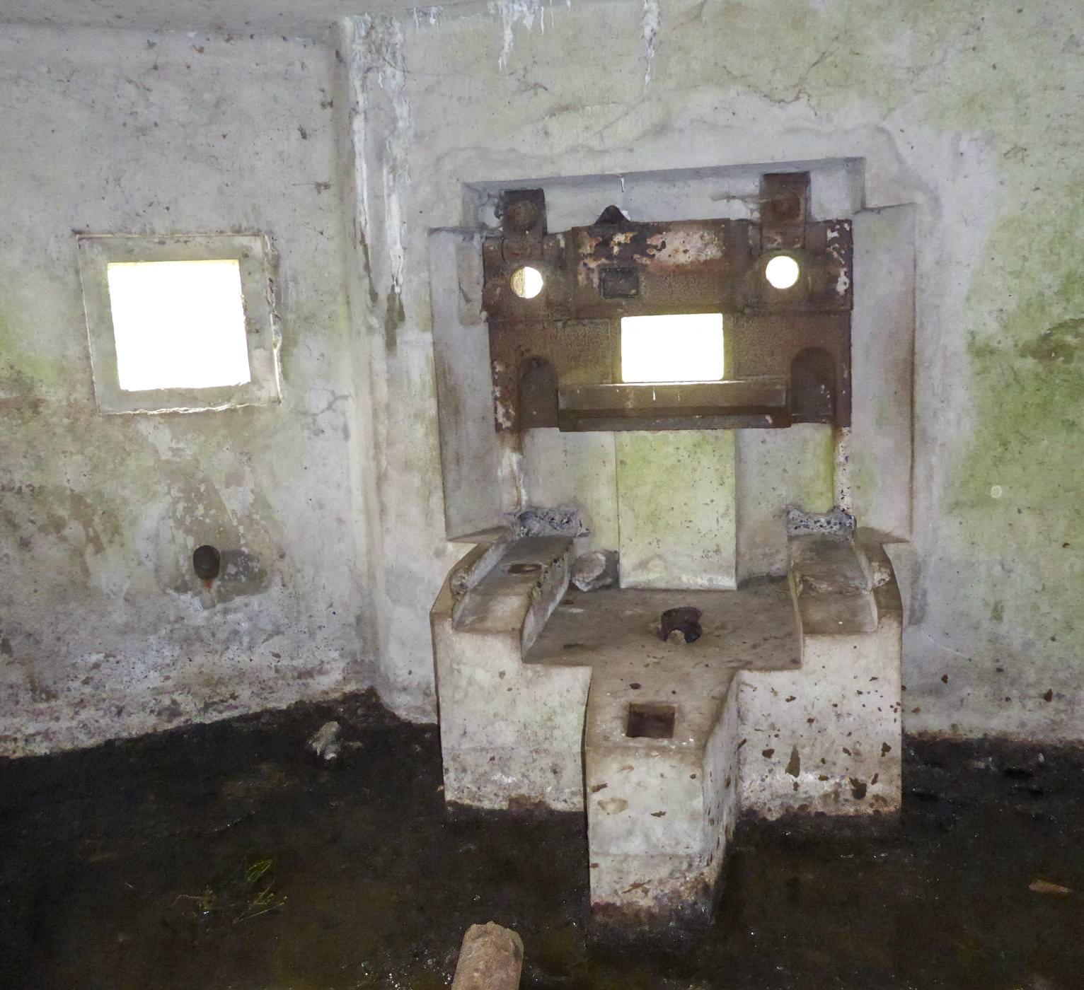 Ligne Maginot - NORD DE NIVELLE - (Blockhaus pour canon) -  - François VILLARS