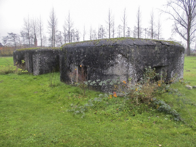 Ligne Maginot - B392 - THUN (PDS) - (Blockhaus pour arme infanterie) - 