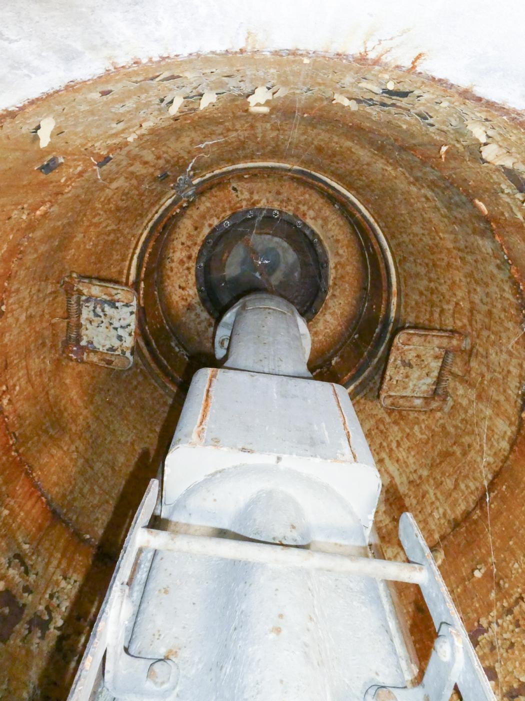 Ligne Maginot - SAINTE AGNES (SAG) - EO9 - (Ouvrage d'artillerie) - Bloc 1
Cloche lance grenades (non équipée)