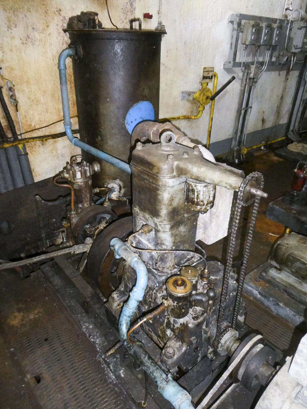 Ligne Maginot - SAINTE AGNES (SAG) - EO9 - (Ouvrage d'artillerie) - L'usine électrique
Système de refroidissement du CLM