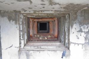 Ligne Maginot - PAS DU ROC - (Ouvrage d'artillerie) - Bloc 1
Créneau de mitrailleuse couvrant le Col d'Arrondaz