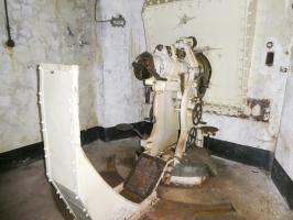 Ligne Maginot - BARBONNET (BT) - (Ouvrage d'artillerie) - Bloc 2
Canon-obusier de 75