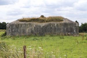 Ligne Maginot - B513 - WARGNIES LE GRAND - (Blockhaus pour canon) - La cloche observatoire Valenciennes