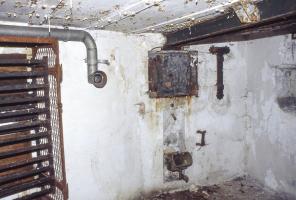 Ligne Maginot - COLMING - X33 - (Abri actif) - Dans la chambre de tir