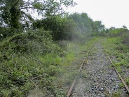Ligne Maginot - GARE DE BAVAY - (Blockhaus lourd type STG / STG-FCR - Simple) - Photo prise de la voie ferrée désaffectée Hautmont Bettrechies